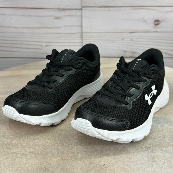 Under Armour Kids Size 12 K UA BPS Escape 4 AL Sneakers Black 3025513-001 New - Picture 10 of 10